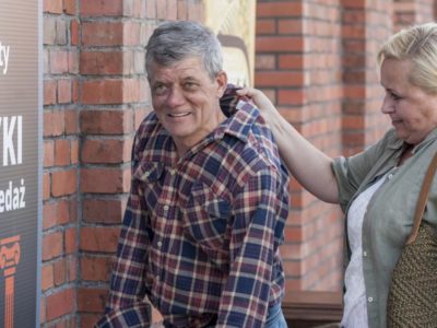 MGO7158 800x800 400x300 C Default